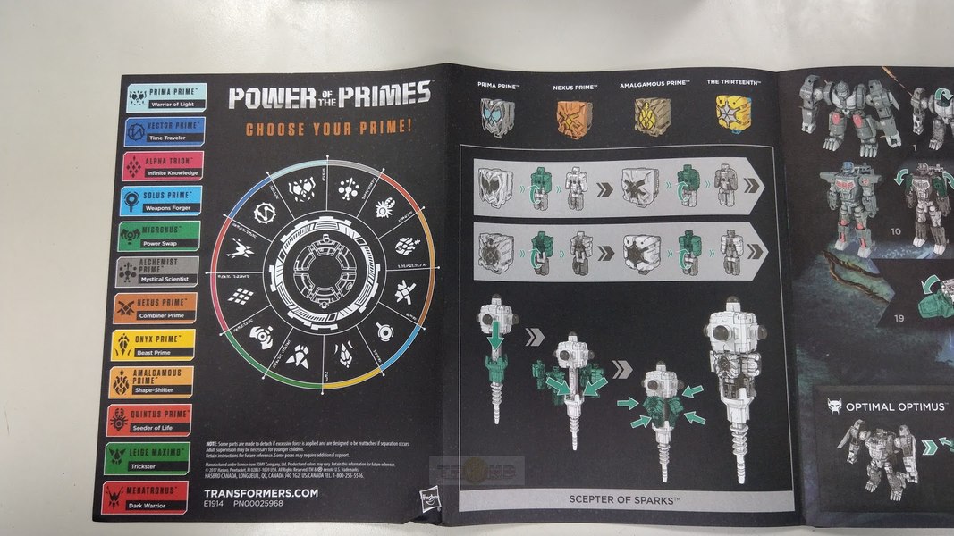 SDCC 2018   Throne Of The Primes In Hand Gallery Of Exclusive Optimal Optimus Redeco 02 (2 of 14)